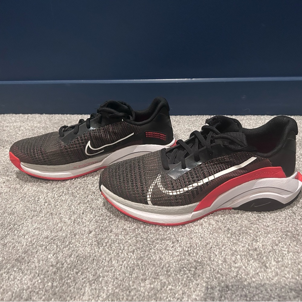 Nike Black and Red Athletic Shoes with Modern Design CK9406